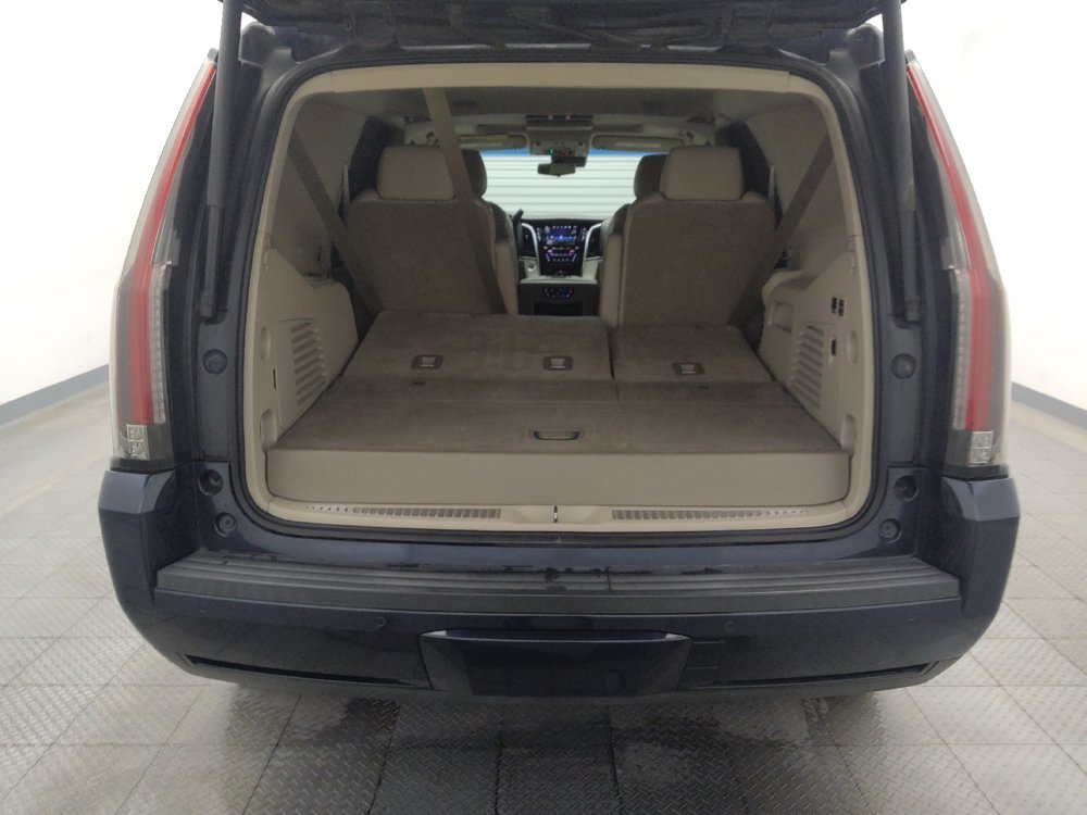Used 2019 Cadillac Escalade Premium Luxury AWD/4WD image 29