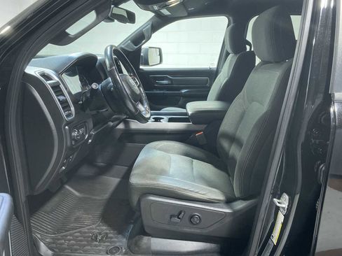 Used 2019 RAM 1500 Big Horn image 2