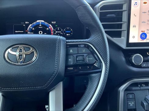 Used 2024 Toyota Sequoia SR5 w/ SR5 Premium Package AWD/4WD image 25
