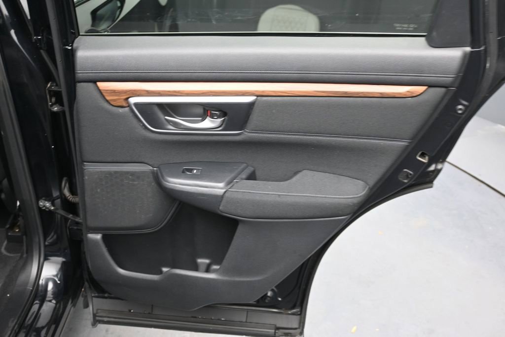 Used 2017 Honda CR-V EX image 18
