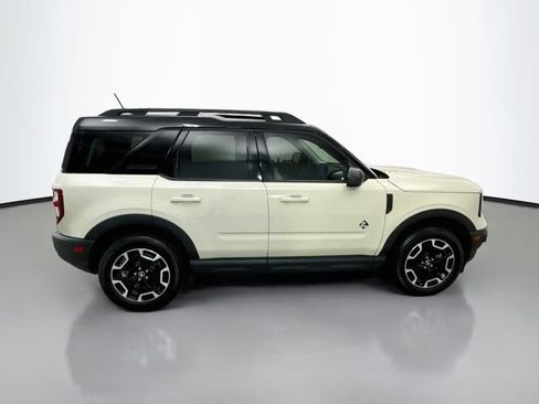 Used 2024 Ford Bronco Sport Outer Banks w/ Tech Package AWD/4WD image 8