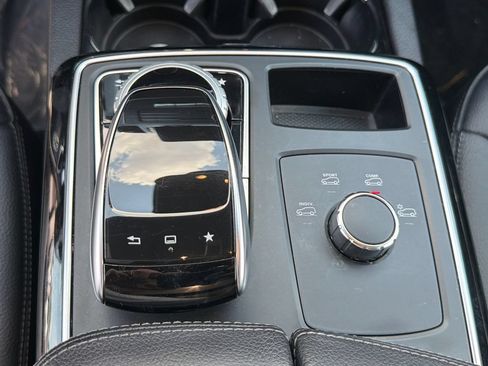 Used 2016 Mercedes-Benz GLE 350 image 32