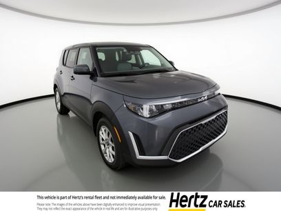 Used 2025 Kia Soul LX w/ LX Technology Package