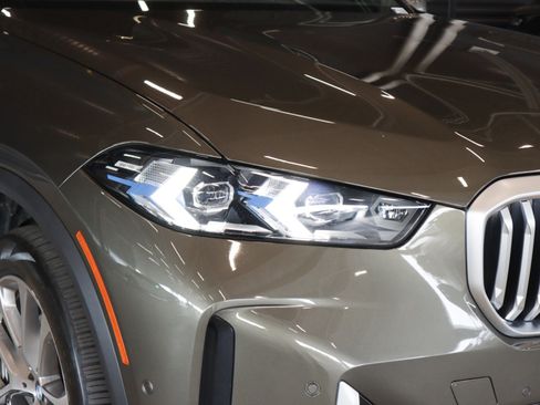 Used 2025 BMW X5 sDrive40i w/ Parking Assistance Package image 22