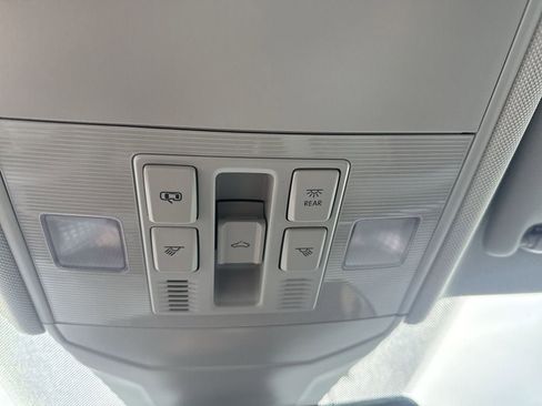 New 2026 Volkswagen Jetta SE FWD image 12