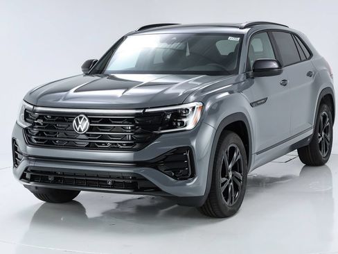 New 2026 Volkswagen Atlas Cross Sport SEL R-Line AWD/4WD image 1