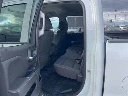 Used 2019 Chevrolet Silverado 1500 LT AWD/4WD image 13