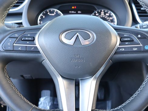 Certified 2025 INFINITI QX50 Luxe image 25