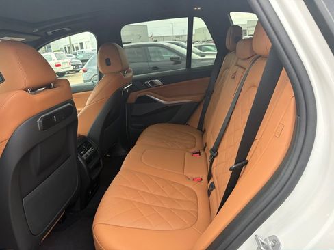 Used 2026 BMW X5 sDrive40i RWD image 3