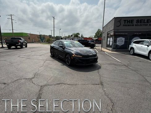 Used 2022 Kia K5 GT-Line FWD image 1