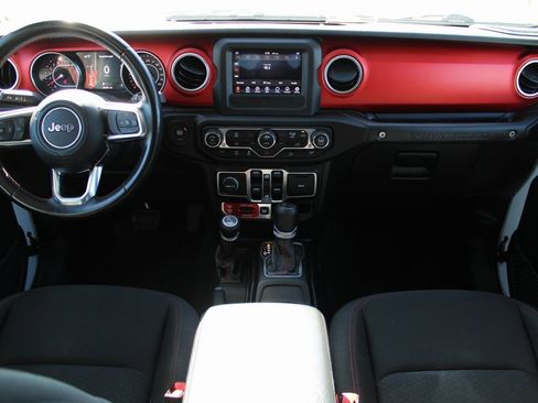 Used 2020 Jeep Wrangler Unlimited Rubicon image 13