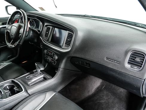 Used 2018 Dodge Charger R/T w/ Plus Group image 24