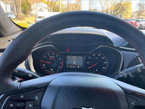 Used 2023 Chevrolet TrailBlazer RS AWD/4WD image 19