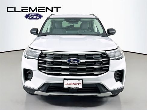 New 2026 Ford Explorer Active AWD/4WD image 2