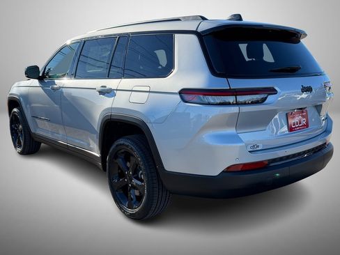 New 2025 Jeep Grand Cherokee L Limited image 4