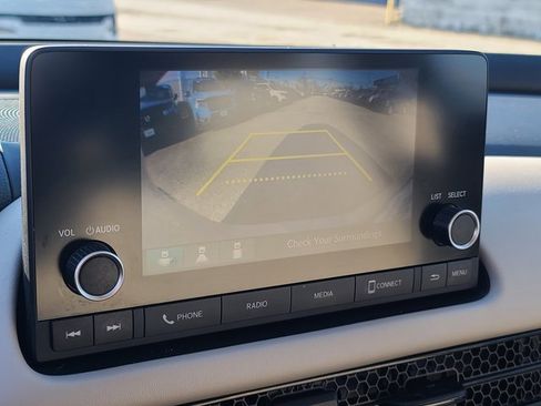 Certified 2023 Honda HR-V LX image 24