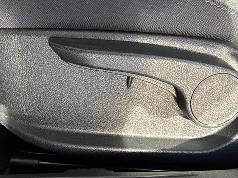 New 2026 Kia K5 LXS FWD image 23