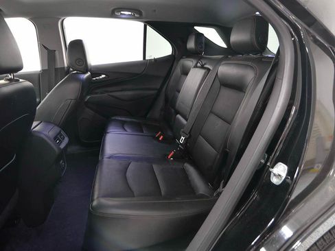 Used 2020 Chevrolet Equinox LT w/ Midnight Edition FWD image 11