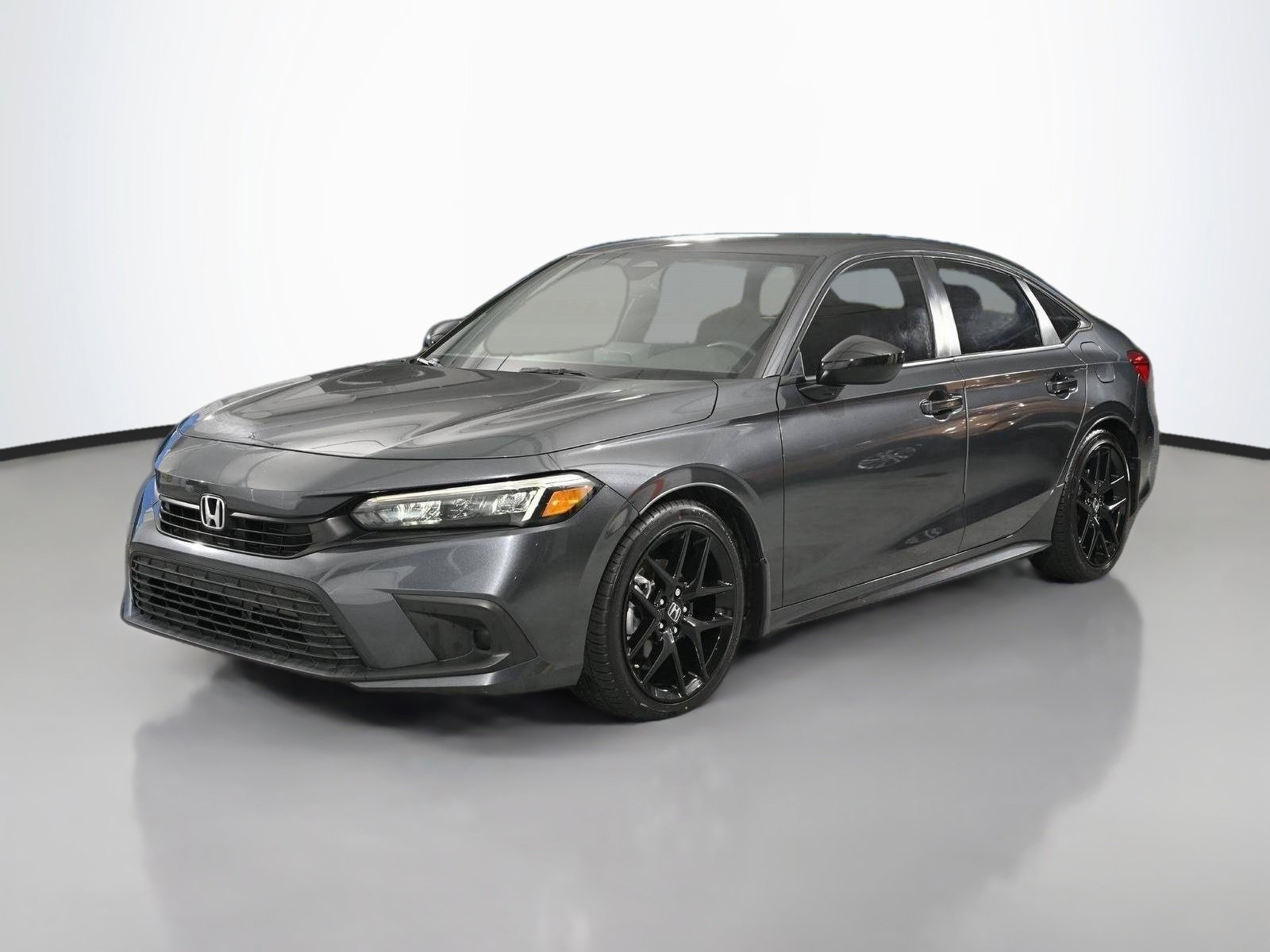 Used 2024 Honda Civic Sport image 2