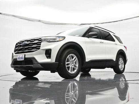 New 2026 Ford Explorer Active w/ Active Comfort Package RWD image 51