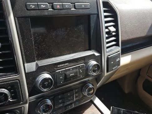 Used 2020 Ford F150 Lariat w/ Equipment Group 502A Luxury AWD/4WD image 8
