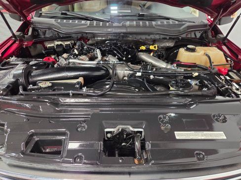 Used 2017 Ford F250 Lariat w/ Lariat Value Package AWD/4WD image 94