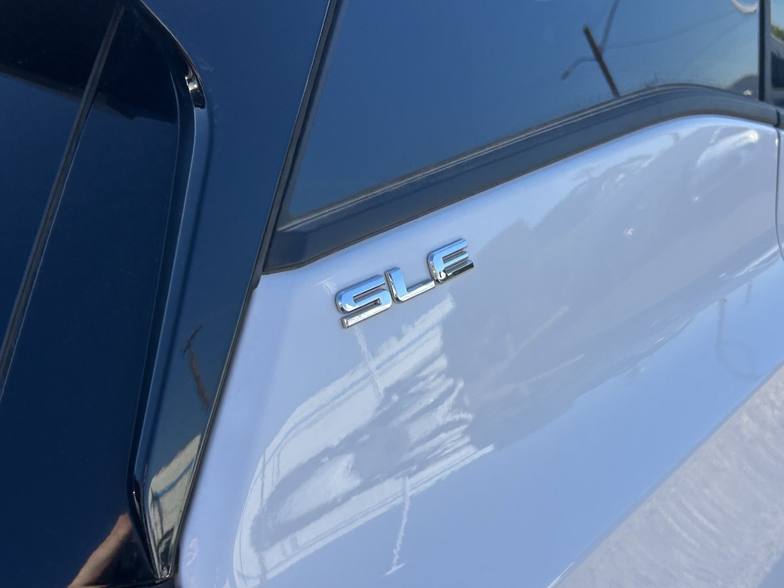 Used 2020 GMC Terrain SLE FWD image 12