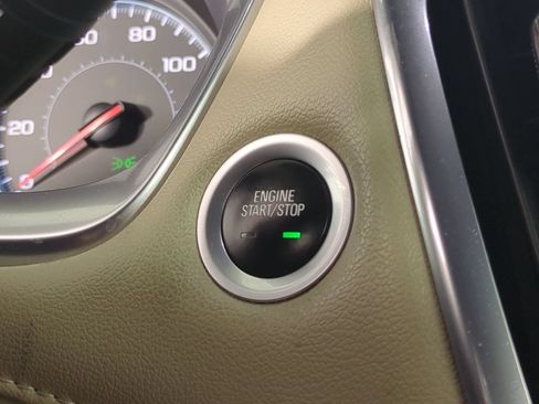 Used 2022 Chevrolet Traverse LS FWD image 36