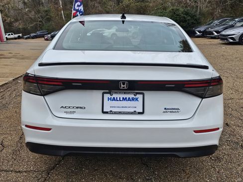 Used 2024 Honda Accord Sport image 5