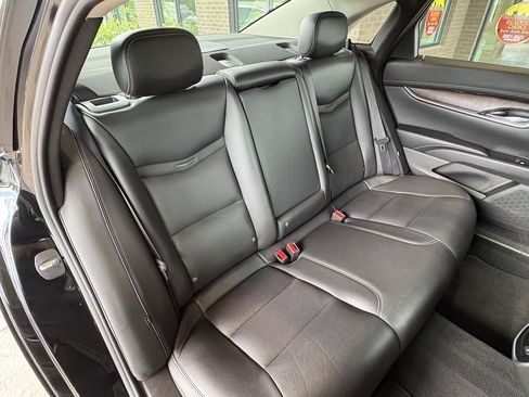 Used 2018 Cadillac XTS Luxury FWD image 30