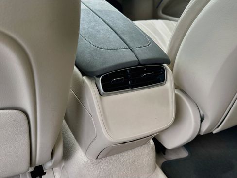 Used 2023 Mercedes-Benz EQS 450+ Sedan image 20