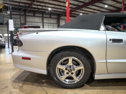 Used 1997 Pontiac Firebird Trans Am image 22