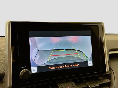 Used 2024 Toyota RAV4 LE image 23