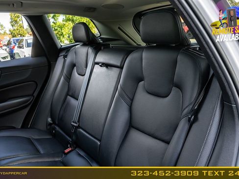 Used 2023 Volvo XC60 B5 Plus AWD/4WD image 18