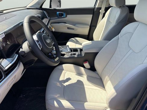 New 2025 Kia Sorento S w/ Panoramic Sunroof Package image 22