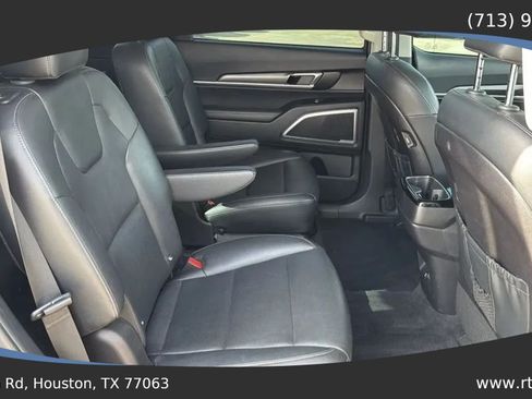 Used 2022 Kia Telluride S FWD image 34
