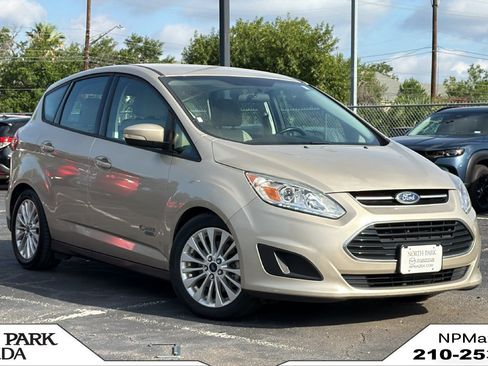 Used 2017 Ford C-MAX Energi SE w/ Equipment Group 402A FWD image 1