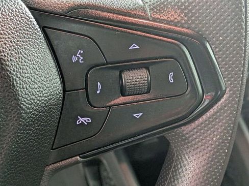 Used 2025 Chevrolet TrailBlazer LT FWD image 20