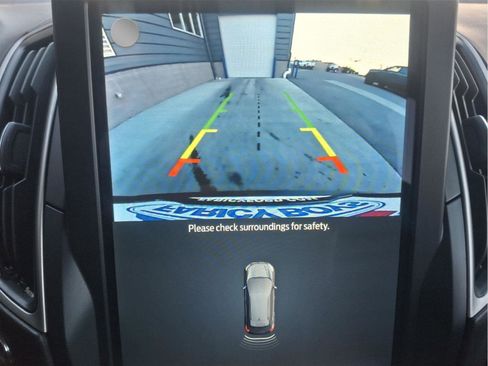 Used 2024 Ford Edge SEL w/ Convenience Package image 26