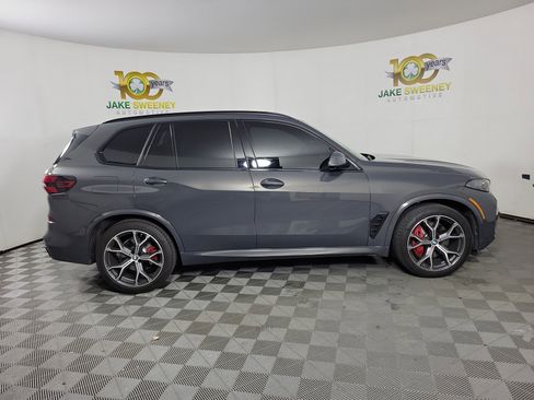 Used 2025 BMW X5 xDrive40i w/ Executive Package AWD/4WD image 4