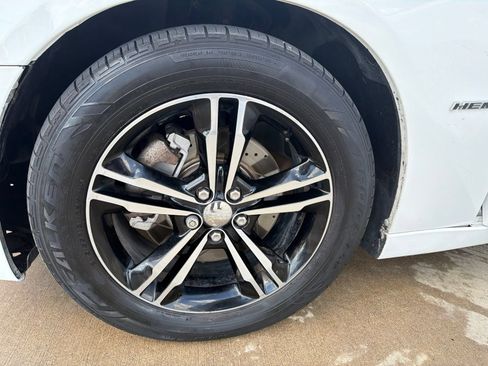 Used 2014 Dodge Charger R/T AWD/4WD image 12