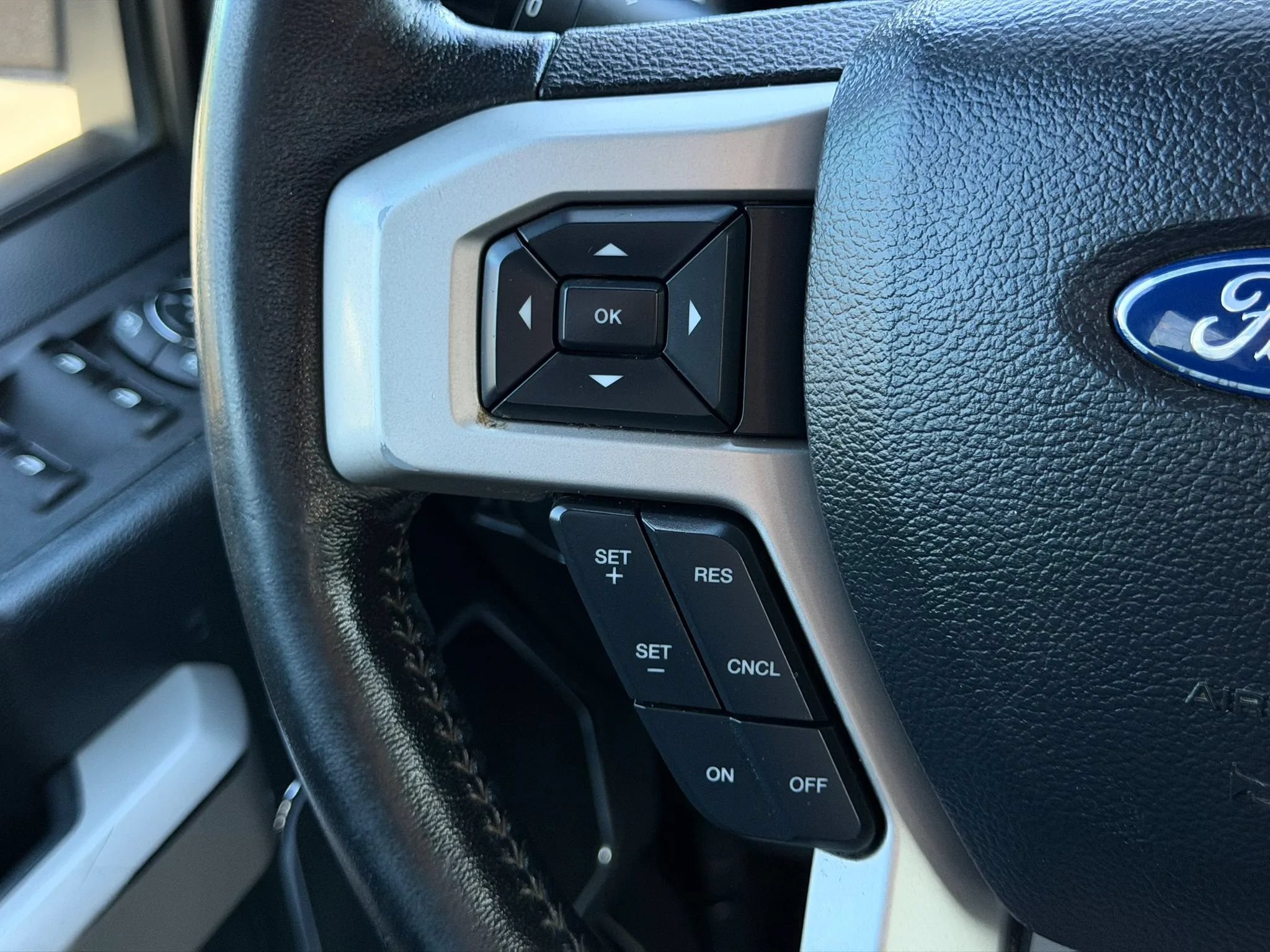 Used 2018 Ford F250 Lariat w/ Chrome Package AWD/4WD image 27