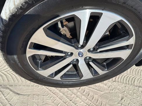 Used 2018 Subaru Outback 2.5i Limited image 13