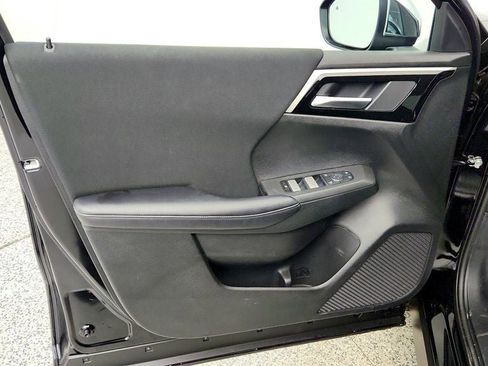 Used 2025 Mitsubishi Outlander ES AWD/4WD image 9