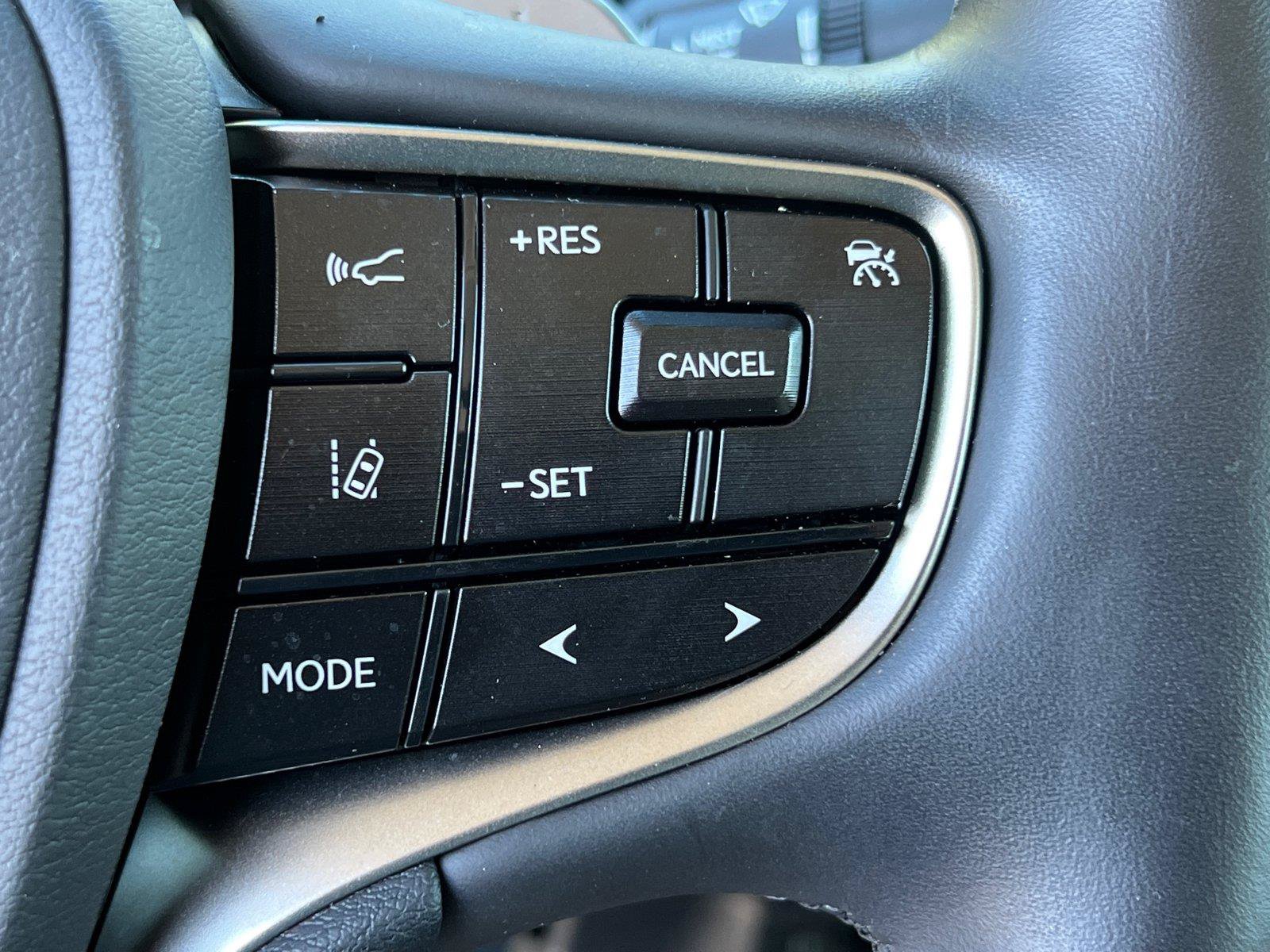 Used 2024 Lexus ES 350 w/ Premium Package FWD image 26