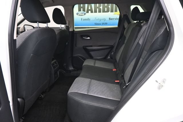Used 2023 Nissan Rogue SV FWD image 9