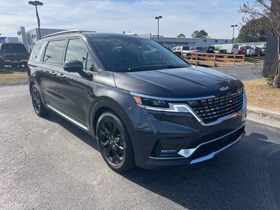 Used 2022 Kia Carnival SX