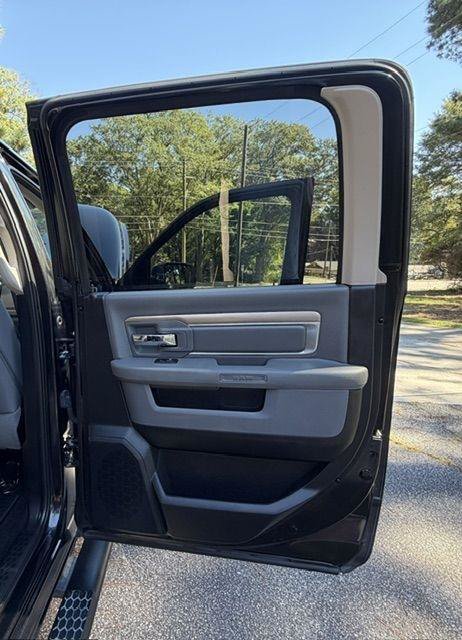 Used 2016 RAM 1500 Outdoorsman AWD/4WD image 30
