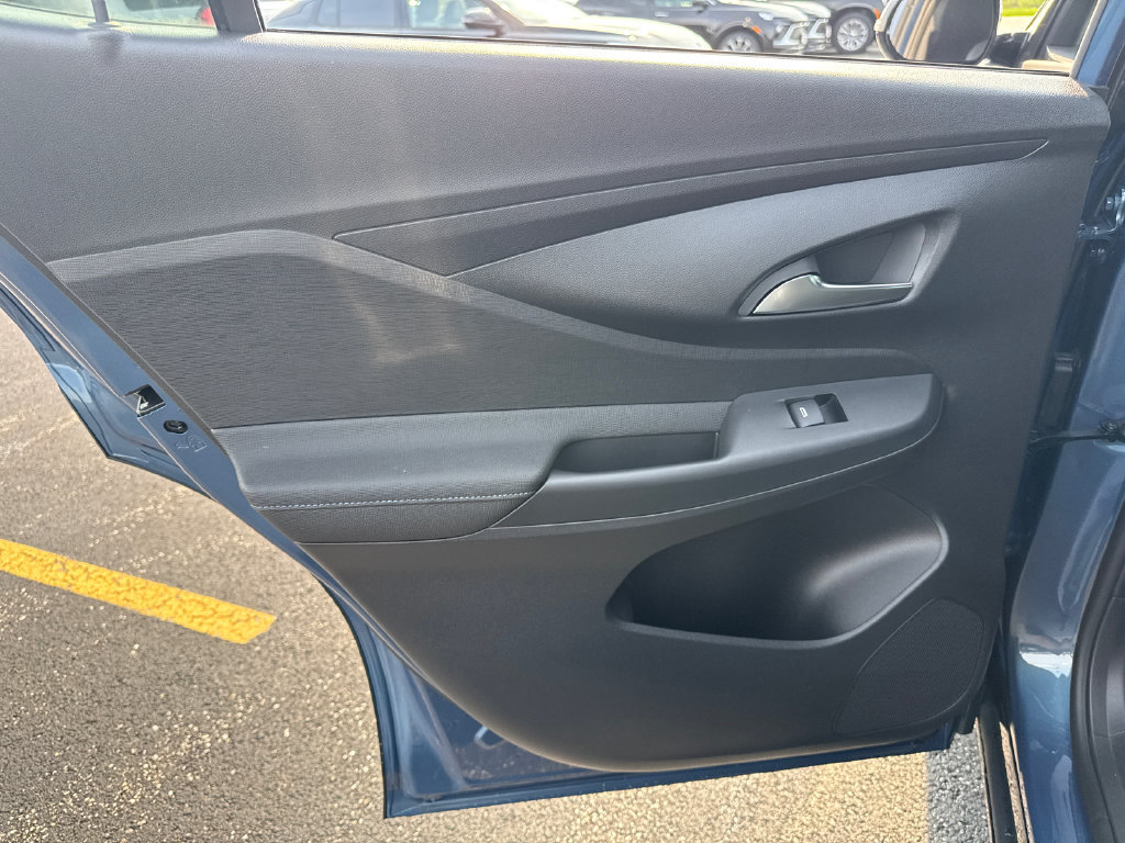 New 2026 Buick Envista Sport Touring w/ Convenience I Package FWD image 31