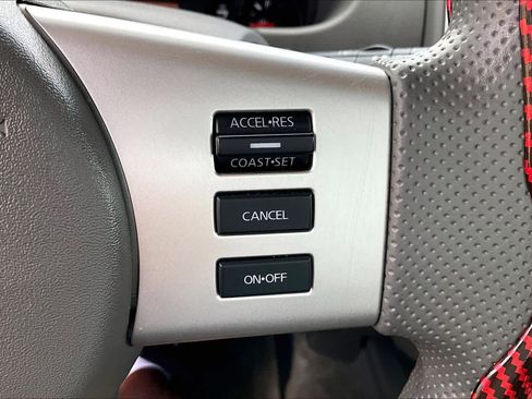 Used 2018 Nissan Frontier SV RWD image 32